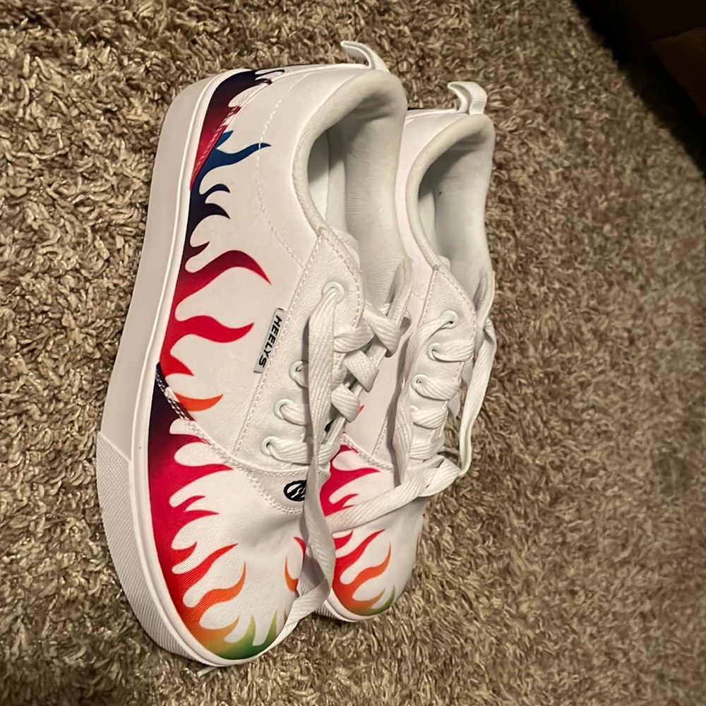 Like new Heelys